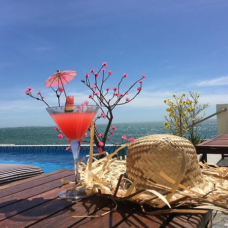 Ocean Front Hotel Phan Thiết Extérieur photo