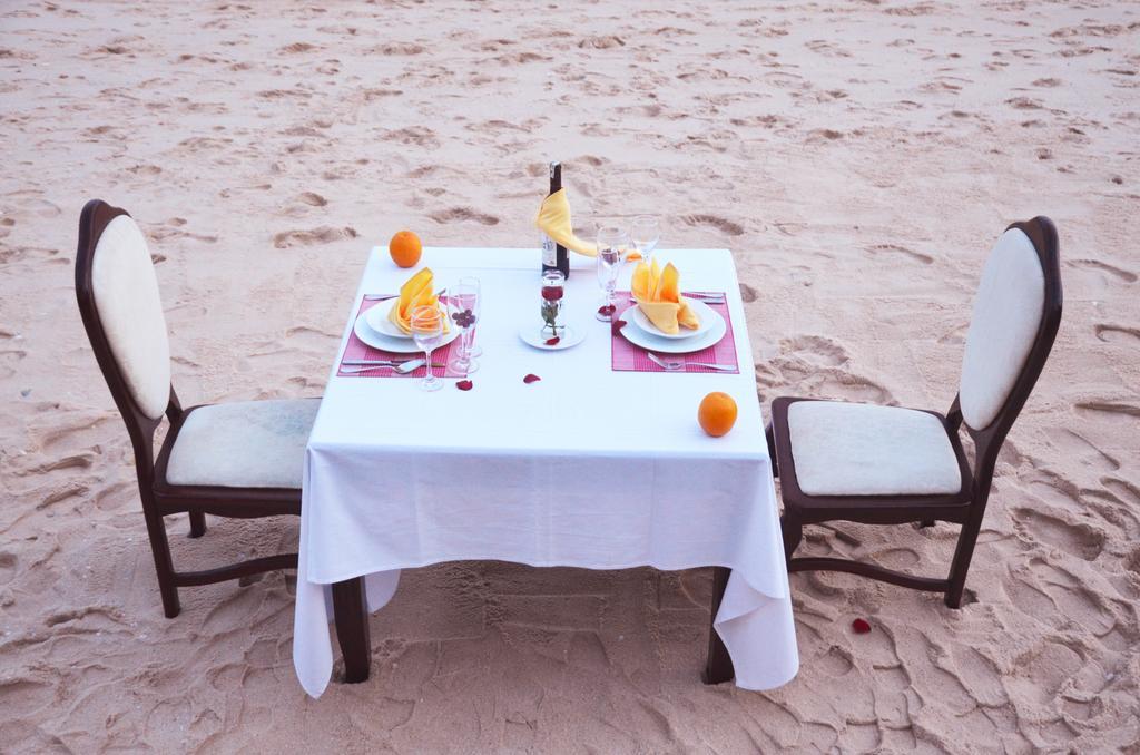 Ocean Front Hotel Phan Thiết Extérieur photo