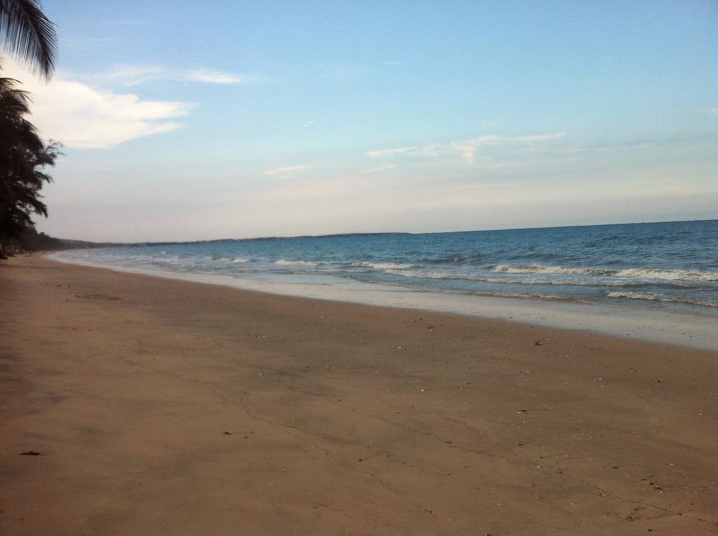 Ocean Front Hotel Phan Thiết Extérieur photo