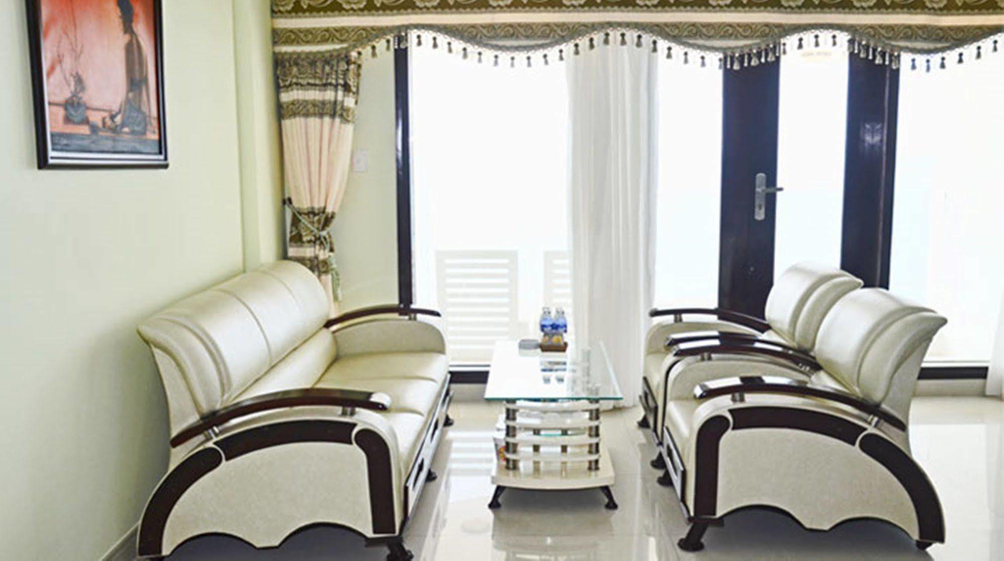 Ocean Front Hotel Phan Thiết Extérieur photo