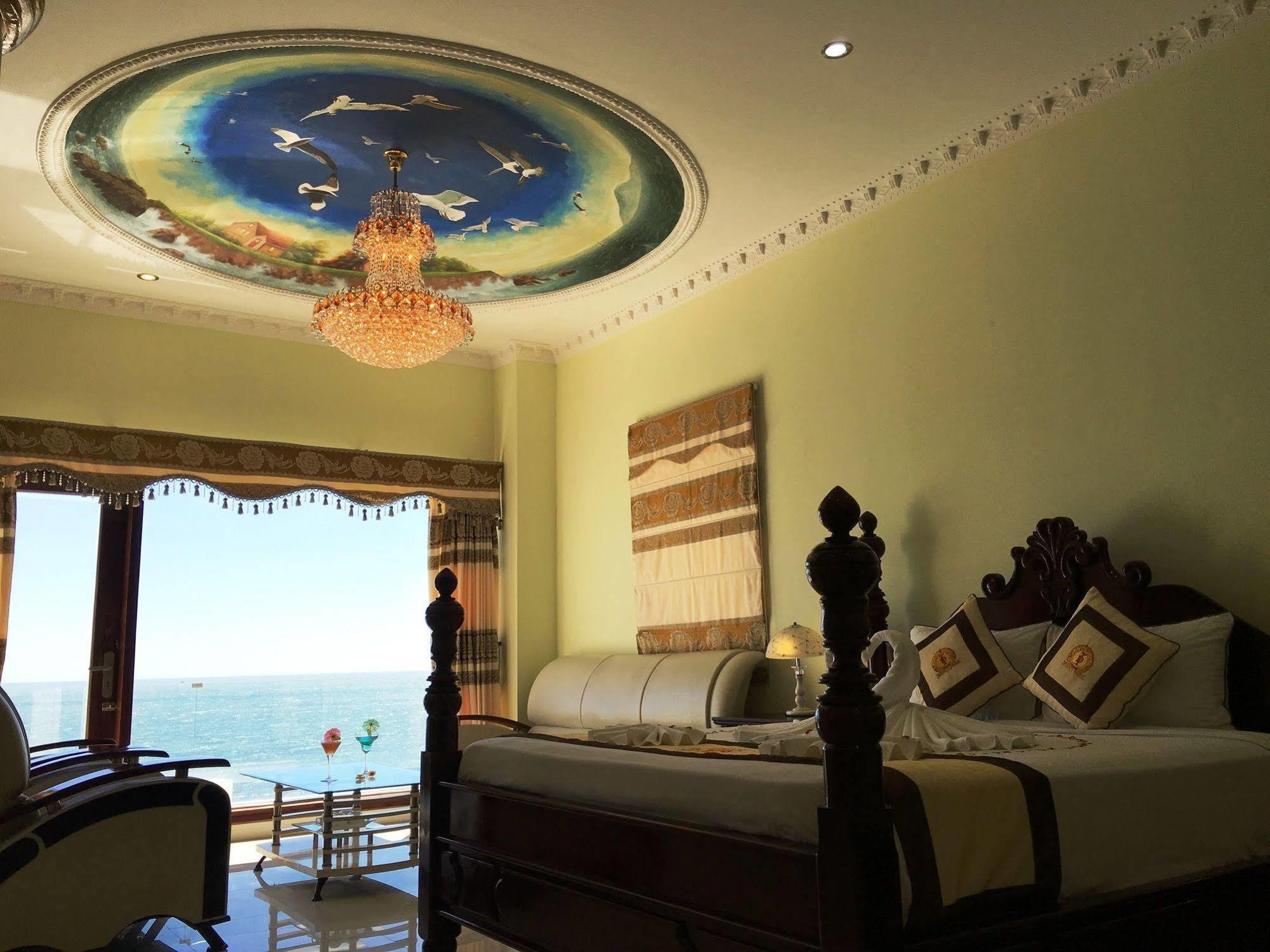 Ocean Front Hotel Phan Thiết Extérieur photo